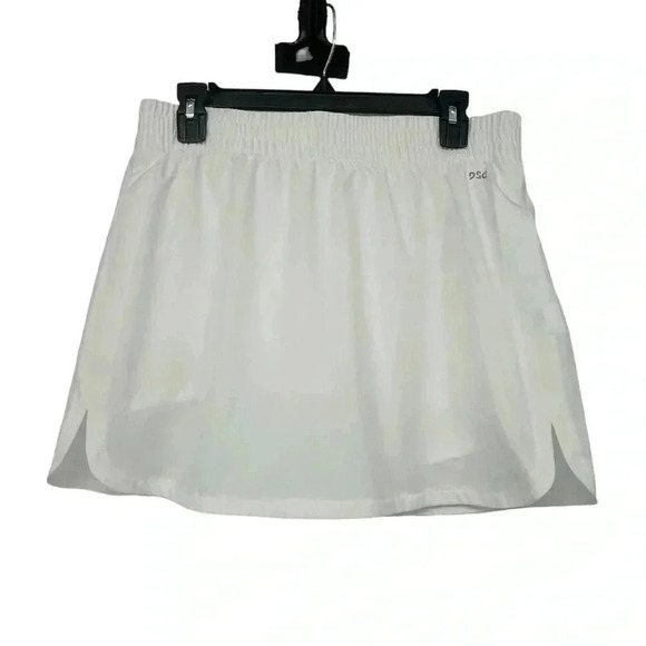DSG STRIDE PURE WHITE SKORT WOMENS SIZE MEDIUM PICKLEBALL GOLF TENNIS ATHLETIC - Picture 3 of 13